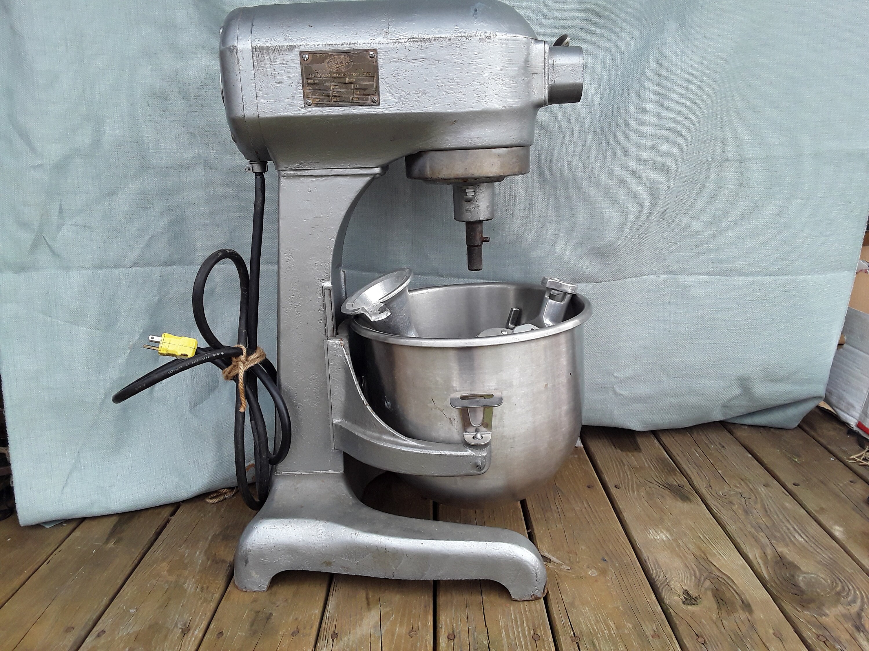20 Qt Hobart Mixer for sale 23 used 20 Qt Hobart Mixers