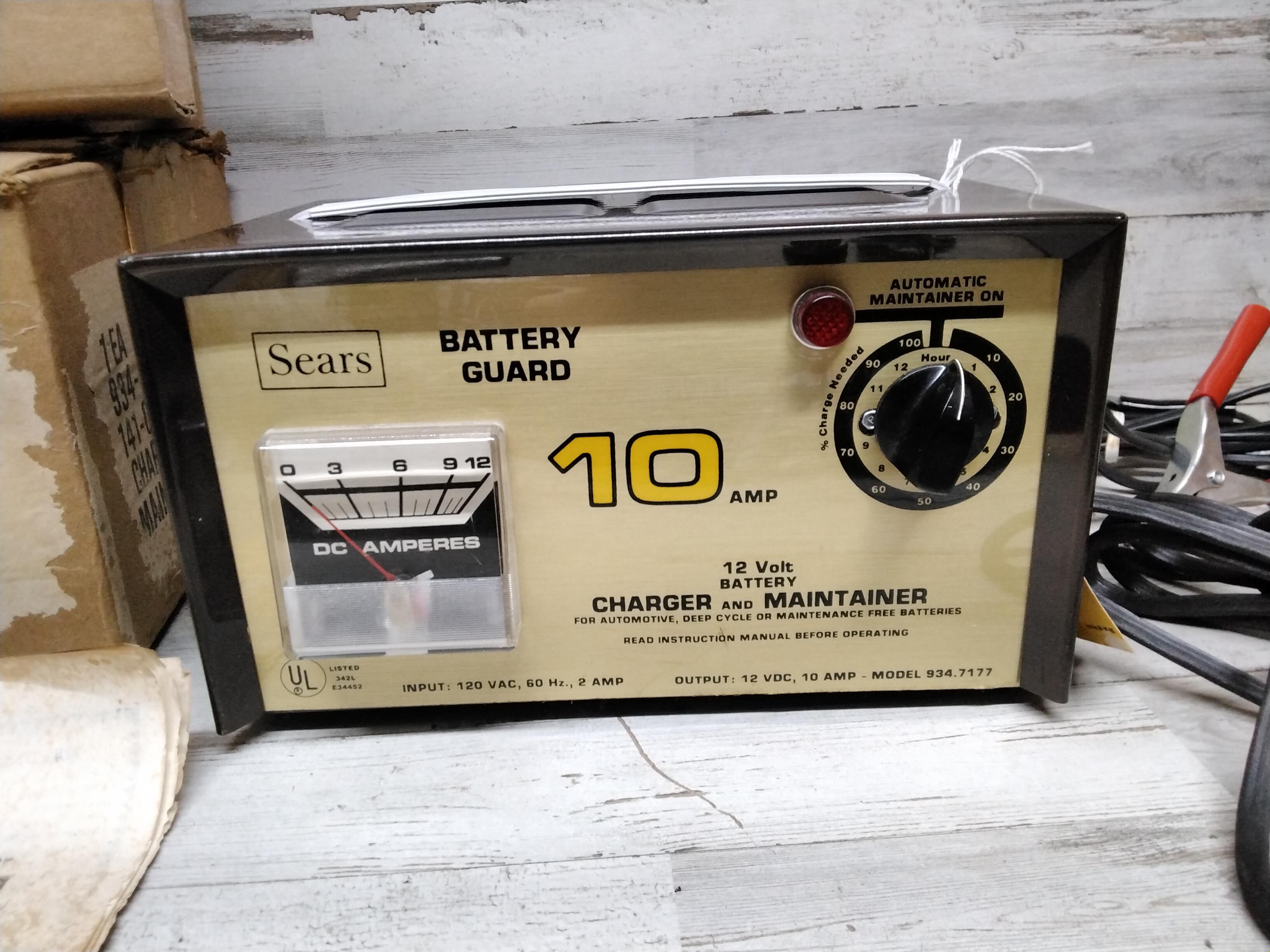 Vintage NOS Sears & Roebuck Battery Charger Maintainer / 10 Amp 12