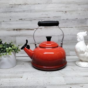 Waterkoker LE Creuset rood/cerise / rode waterkokers