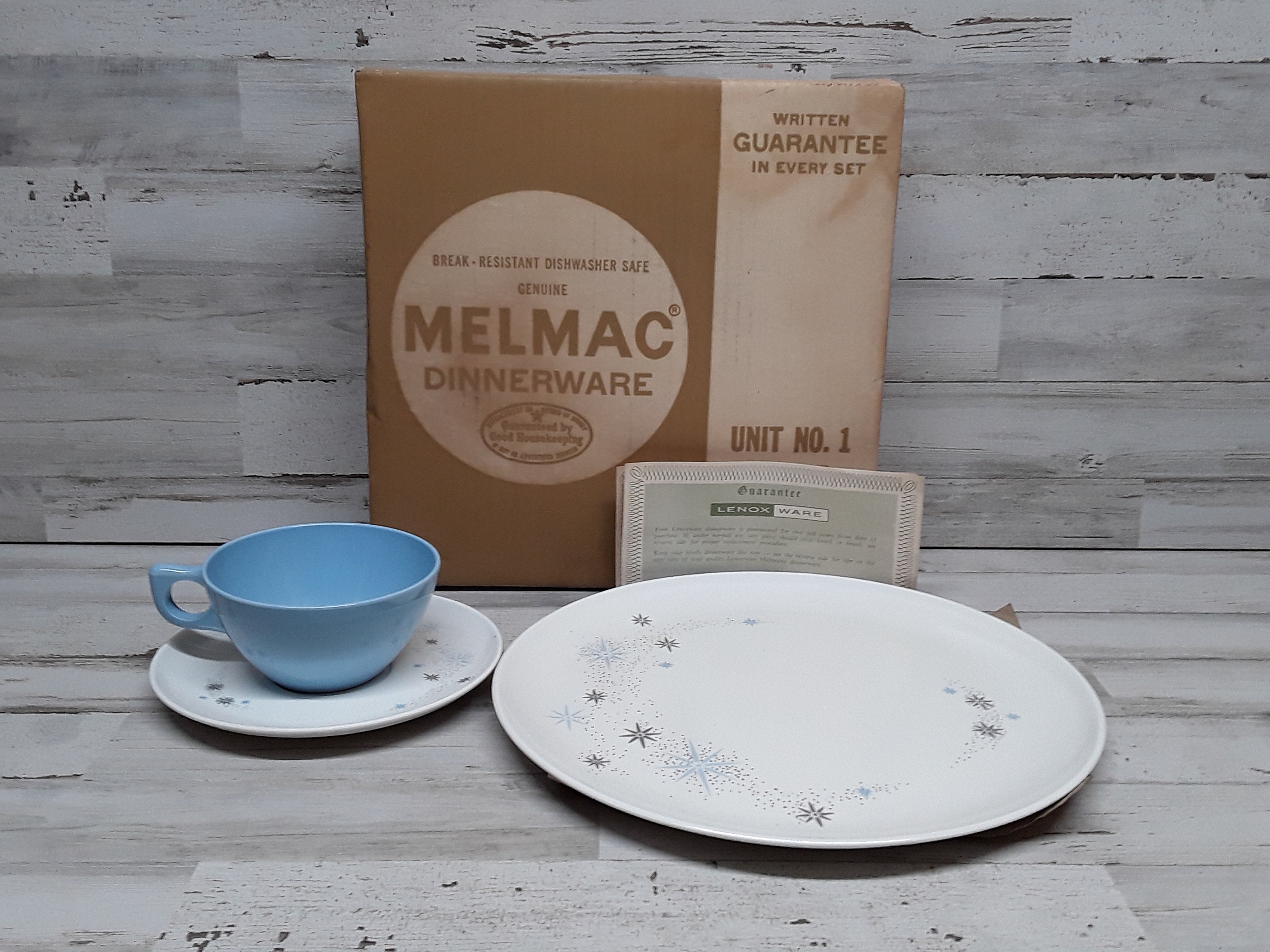 Vintage Melmac Dinnerware / NOS 3 Piece Setting / Melmac Plate