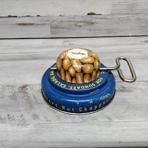 Vintage Nut Cooper Top  / Nut Coopers  / Top Nut Grinder  / Vintage Nut Chooper Lid