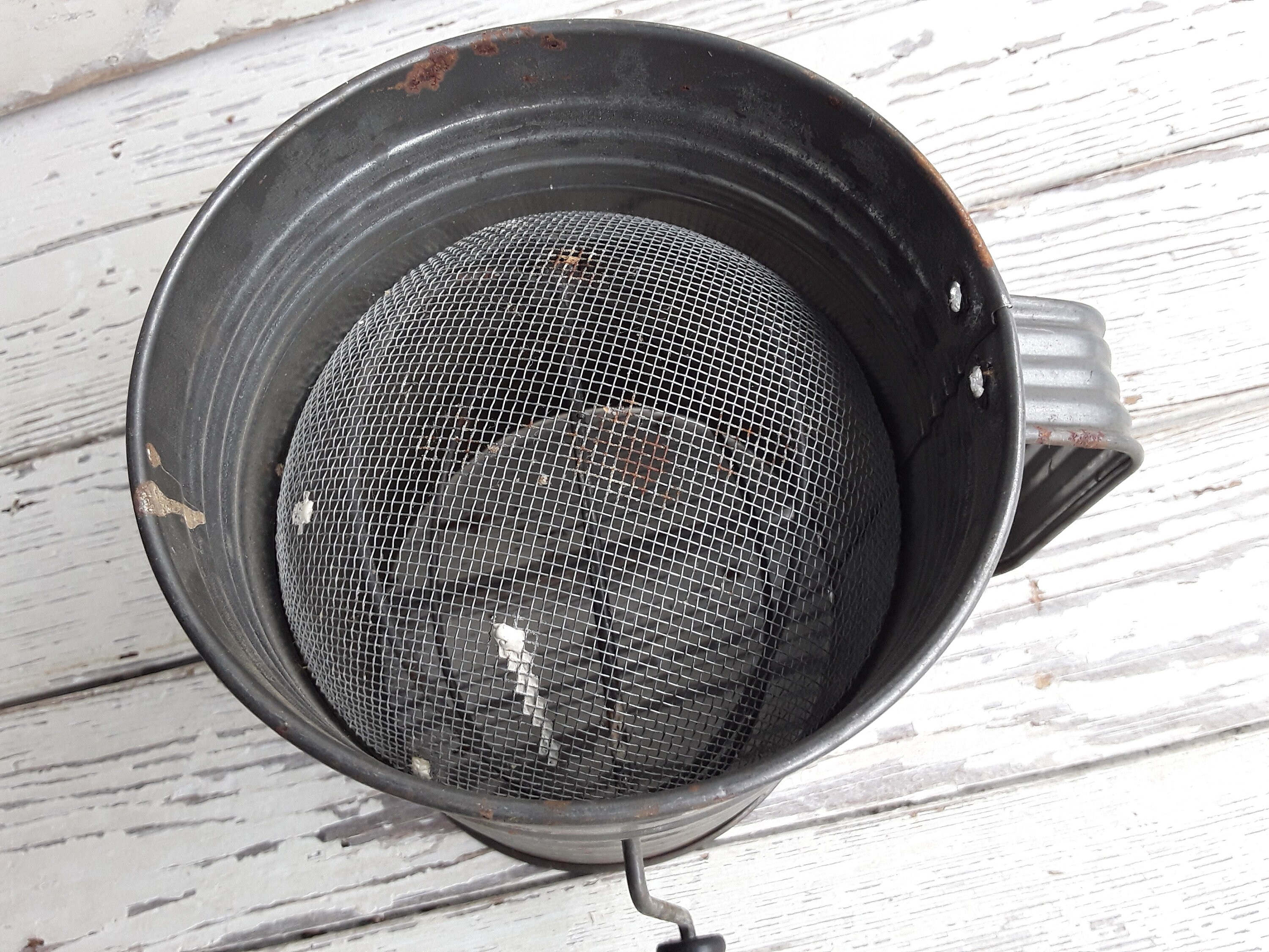 Bromwell's 5 Cup Vintage Rusty Flour Sifter Kitchen Wood Etsy