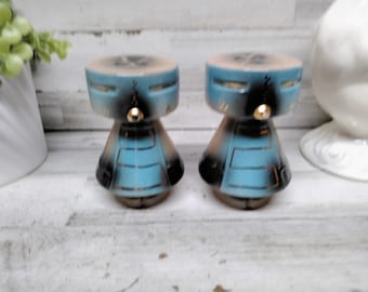Vintage Robots Turquoise Atomic Space Kachina Shakers  / Atomic Shakers  / Southwestern  Zuni Spaceman Shakers