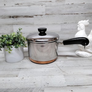 Vintage Revere Ware Pot with Lid Copper Bottom  / 2 Quart 1801  Revere Ware / 1801 Revere Ware Cookware / Clinton,  Illinois Cookware