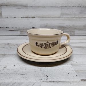 Pfaltzgraff VIllage Set mit Untertasse / Vintage Pfaltzgraff Kaffeetasse / Pfaltzgraff Untertasse / Vintage Keramik Geschirr