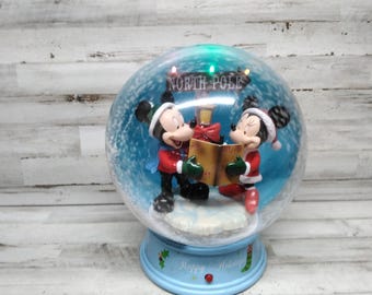 ディズニー スノーグローブ シンデレラとプリンス ディズニー スノー