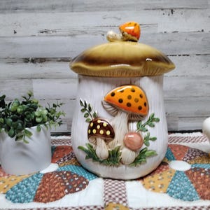 Merry Mushroom Sears 1978 Canisters - Etsy