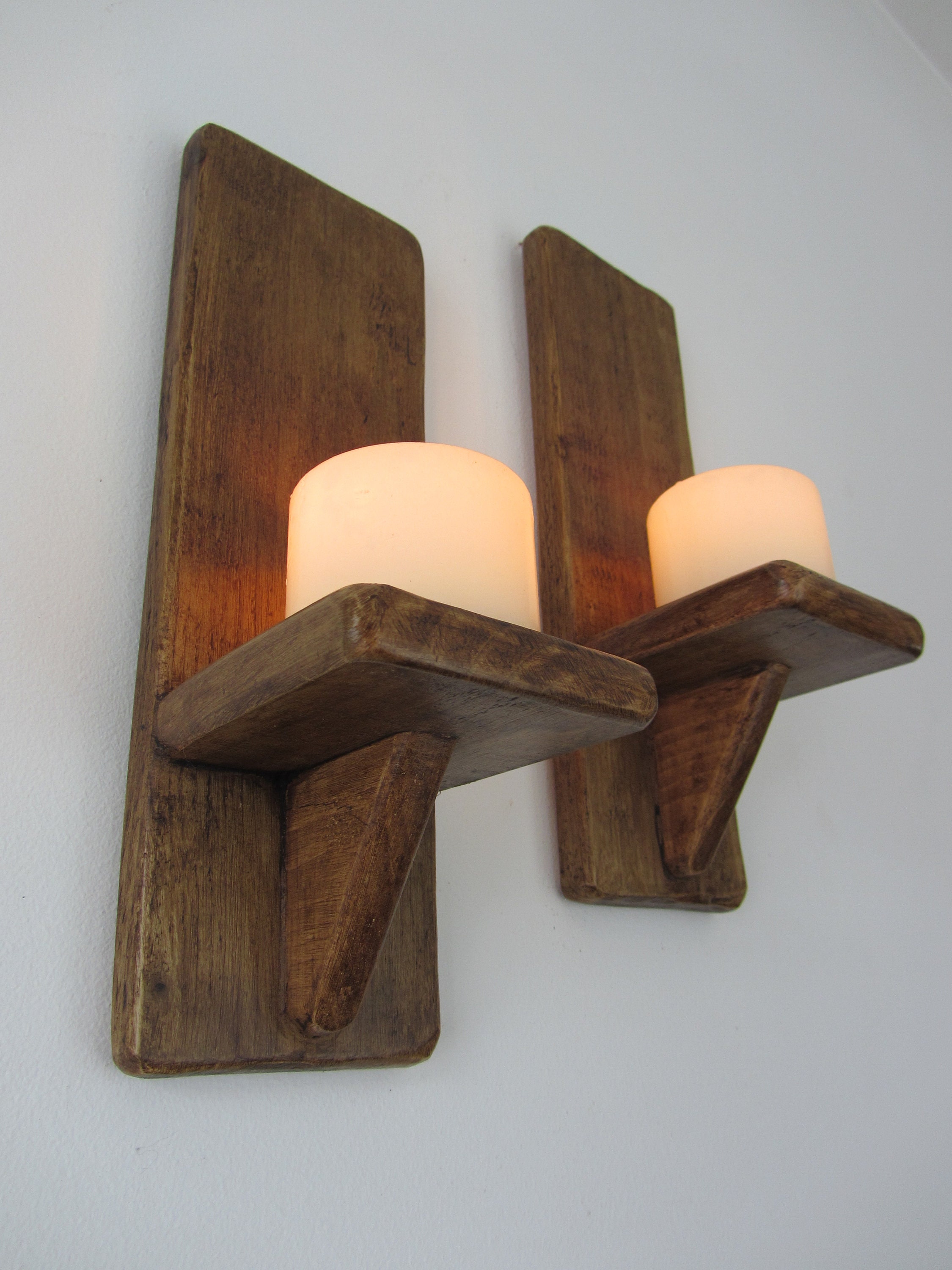 Paire D'appliques Murales Bois – Candelabre 3 Bougeoirs, Style Suspendu Avec Pompons (occasion)