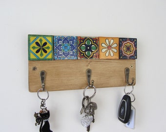 Rustic pine tiled key holder with colourful Mexican tile decoration key rack / kitchen organizer