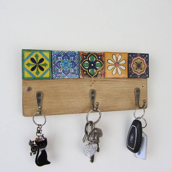 Rustic pine tiled key holder with colourful Mexican tile decoration key rack / kitchen organizer