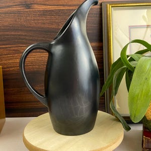 Vintage Royal Haeger Black Matte Ewer Mid Century Modern Pitcher Sleek Pottery Vase RG-42 Made in USA