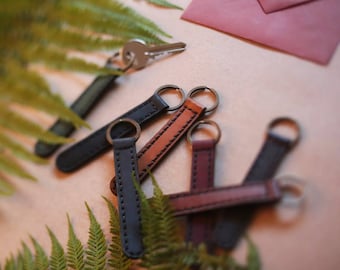 Personalized Leather Keychain | Key Fob / Custom Leather Keychain / Leather Lanyard / Stamped / Leather accessory /  Car key chain