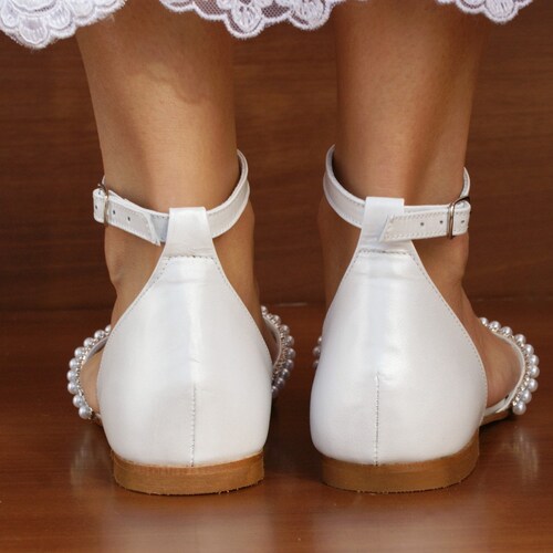 Women's bridal shoes/ Handmade WHITE leather flat/ Wedding ballet shops pumps/D'Orsay flats/ Silver-embellished shoes/ Pearl bridal shoes/ FANTASY