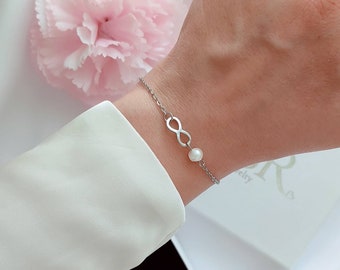 Infinity Armband mit Süßwasser Perle Edelstahl, Unendlichkeitszeichen, Personalisiertes Geschenk, Geschenke für Frauen