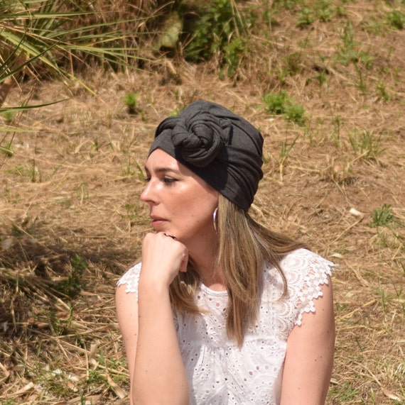 Chapeau turban gris foncé pour femme, foulard bohème, couvre-chef de chimio  -  France