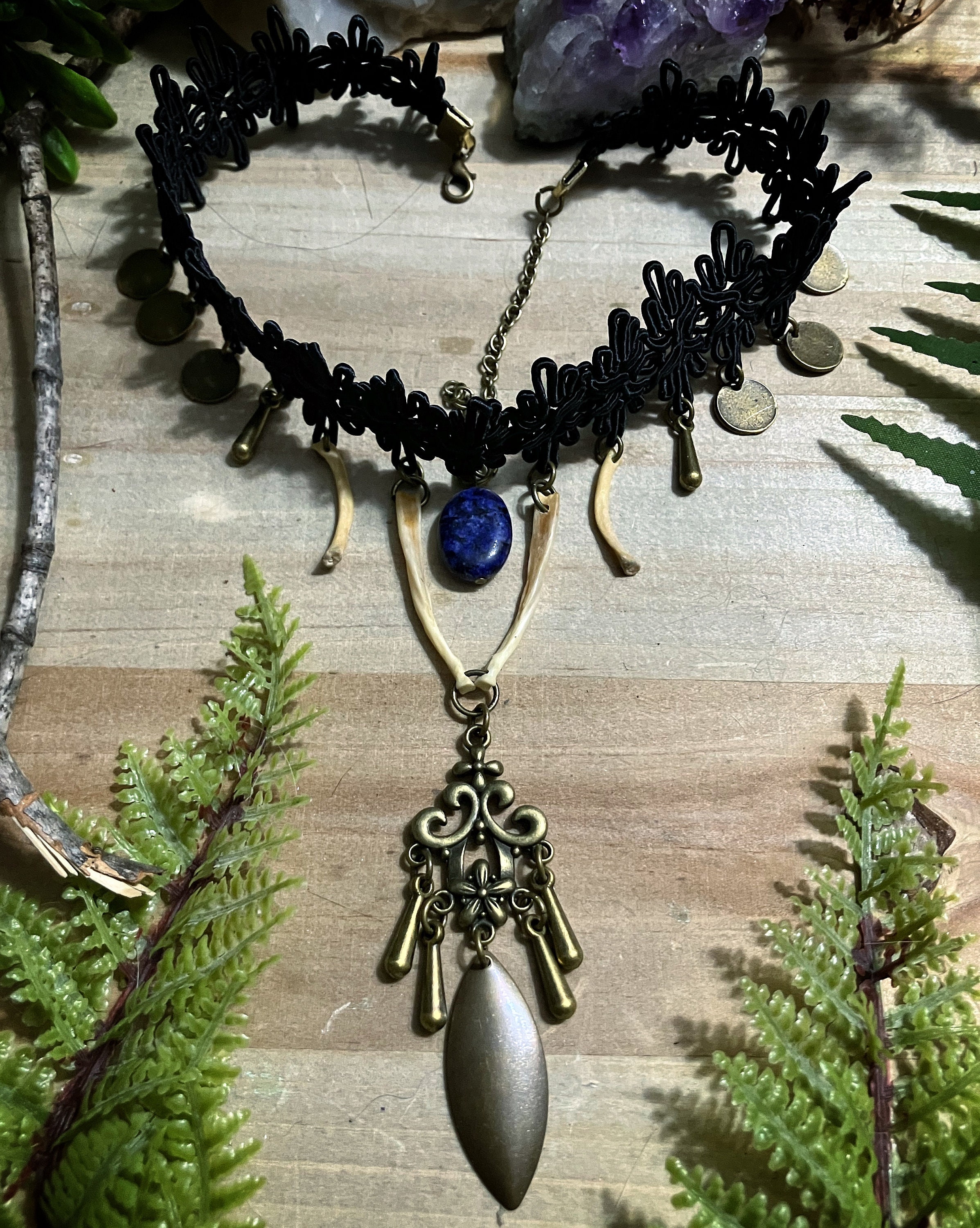 Gothic Choker | Muskrat Radius/clavicle Bone and Sodalite Choker 