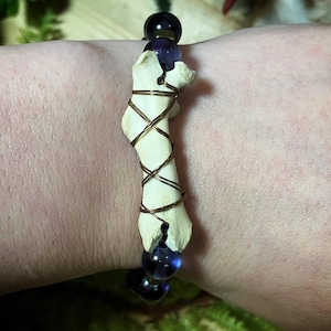 Bone bracelet | muskrat femur bone and fluorite beaded bracelet | gothic bracelet | bone jewelry