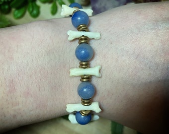 Bone bracelet | raccoon toe bone and blue aventurine beaded bracelet | bone jewelry | witchy bracelet