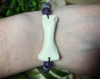 Bone bracelet | alligator foot bone and amethyst beaded bracelet | witchy bracelet | bone jewelry