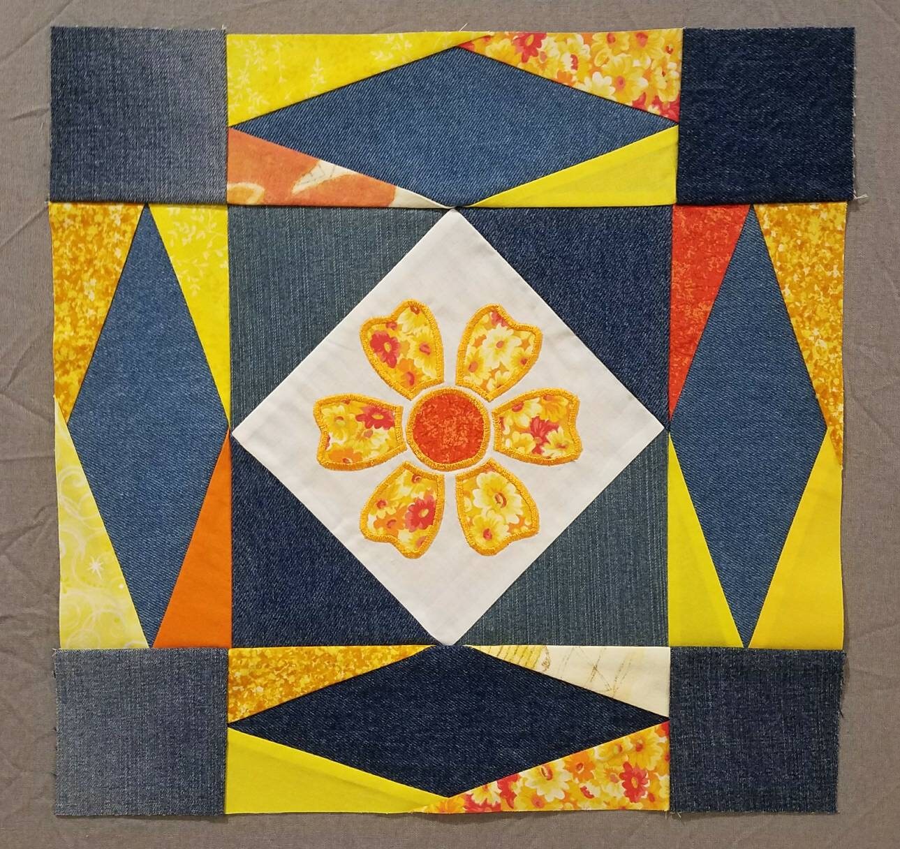 Daisy Days Quilt Pattern by Lisa Capen Quilts 4 Page PDF Etsy