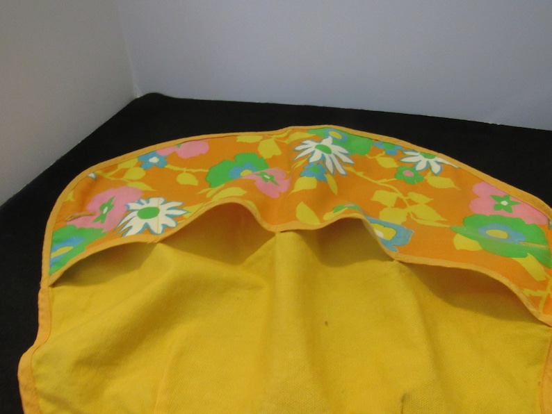 mid century colors 4 large Pockets 3777 Green,Orange Free Shipping In USA Vintage Half Apron Yellow White Flowers