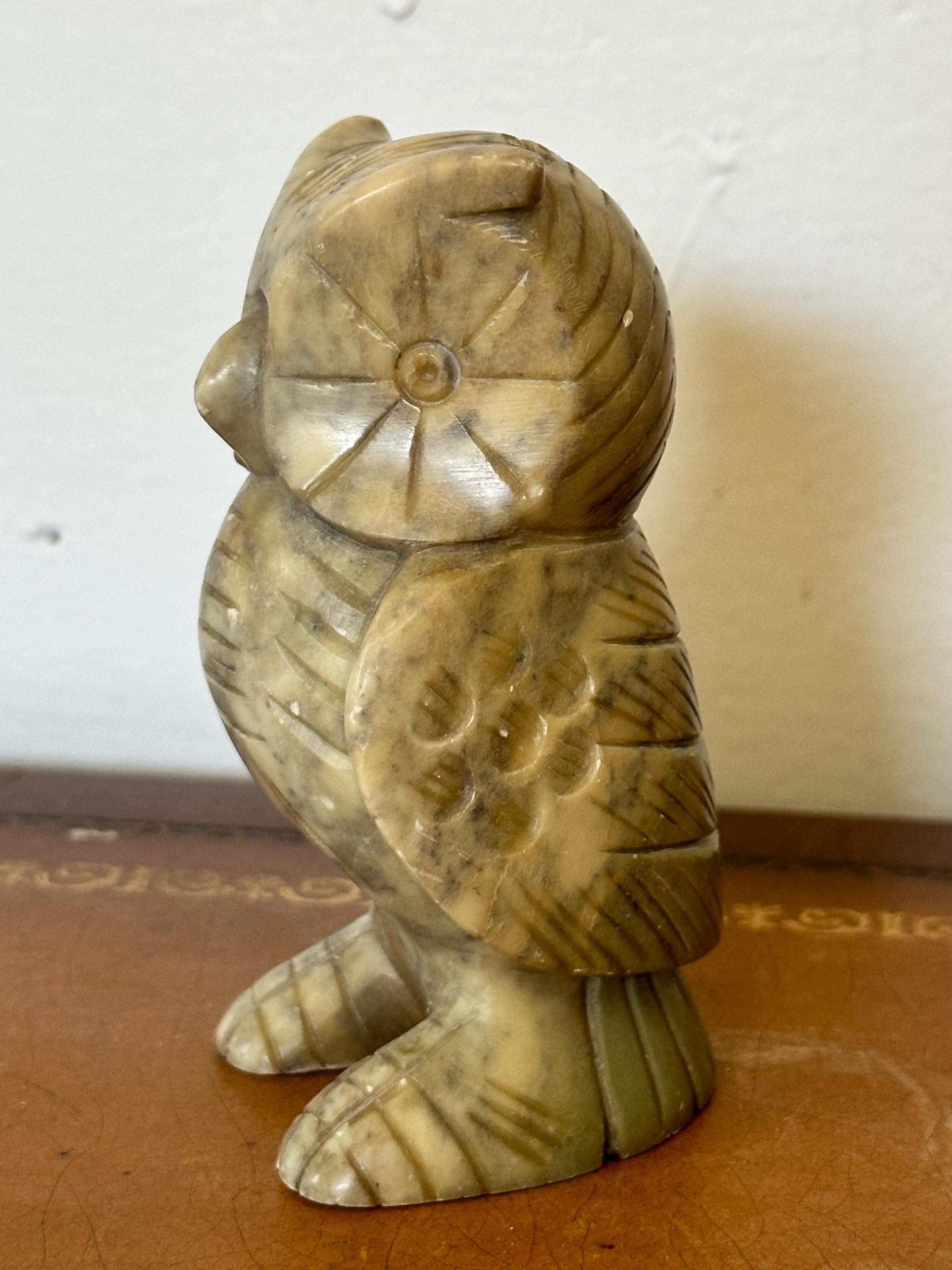 Vintage Owl Figurine Hand Carved MCM Alabaster Marble Owl Paperweight Bird Lovers Collectible Owl Sc
