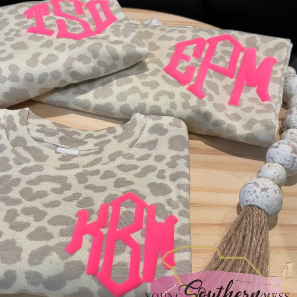 Natural Leopard Puff Monogram T-Shirt