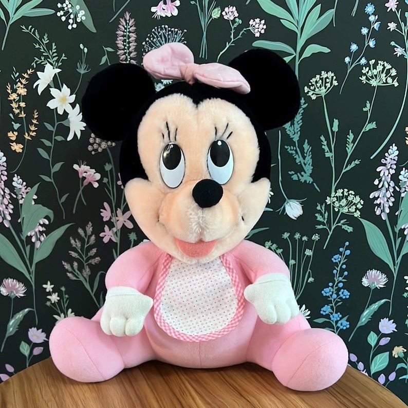 VINTAGE Hasbro Softies Baby Minnie Mouse Plush 1984 the Walt Disney Company bild 1