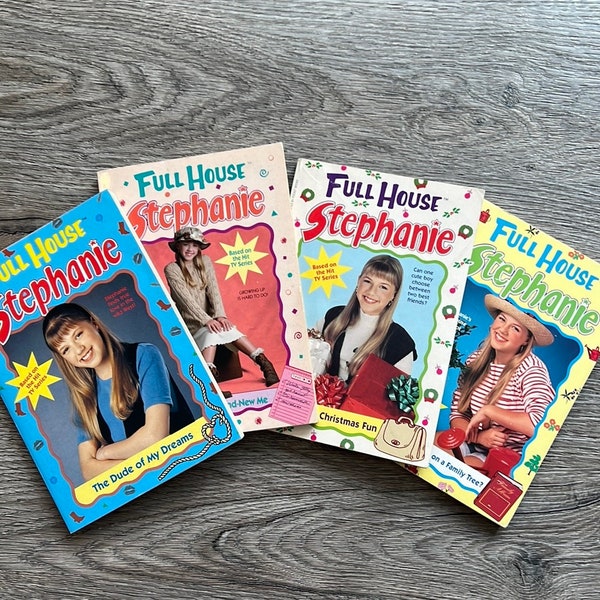 VINTAGE Full House books!! 90’s Full House Stephanie lot of 4