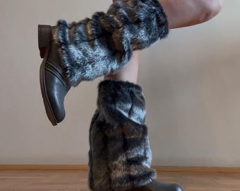 Gray Silver Vegan Fur Leg Warmers, Fake Fur Rave Wear Boots Warmers, Faux Fur Boots Covers