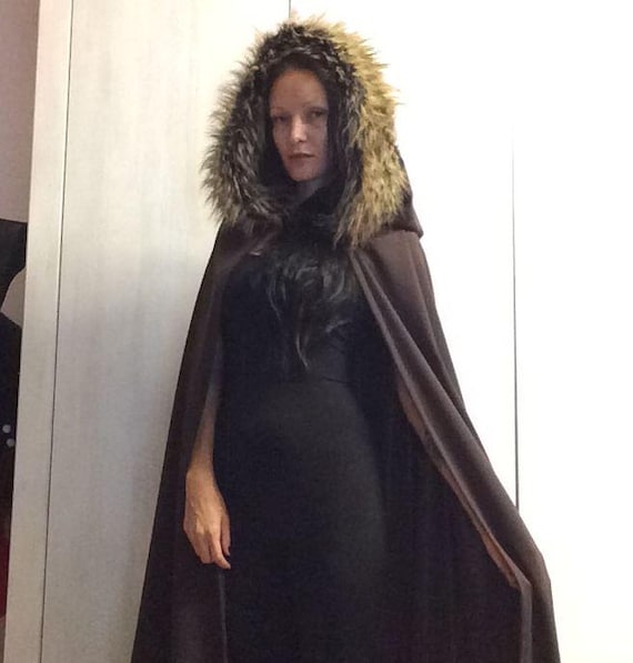 フェイクファーフード付きケープ、バイキングケープレット、ハロウィン