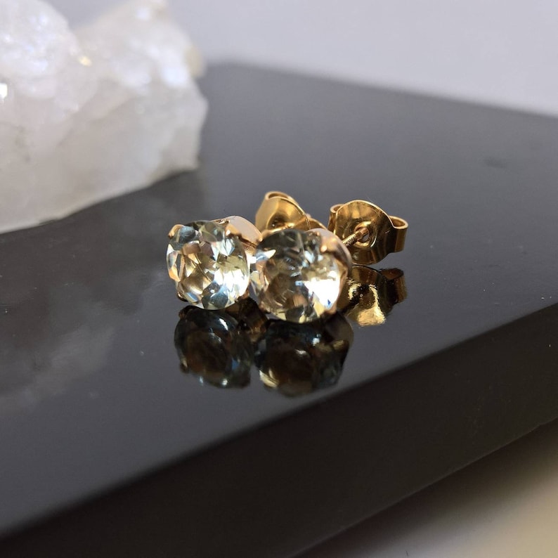 Darcy Thread Earrings - Green Amethyst main image 1