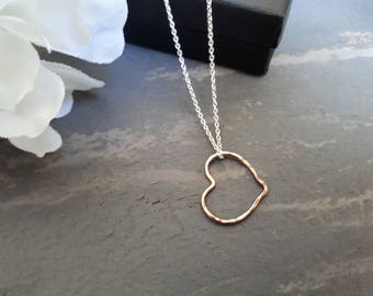 Rose gold heart necklace, rose gold heart pendant, floating heart silver necklace, heart jewelry, idea wife, gift for her, heart jewellery