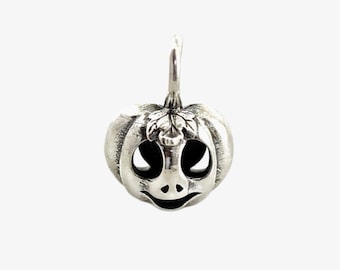 Halloween Pumpkin Pendant,  Gift silver necklace, Silver pumpkin jewelry,