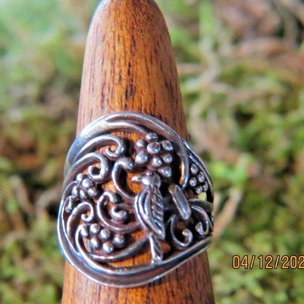 Vintage Sterling Silver Filigree Ring Bird grapevine wt 4.34 grams Signed TMA