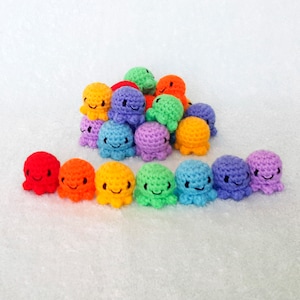 Tiny jellyfish Mini crochet octopus Amigurumi ocean Small baby toy Fidget stress ball Rainbow kids toy Kawaii plush Educational soft toy