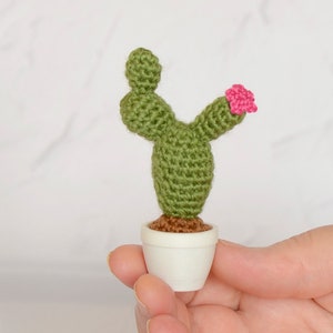 Crochet cactus Mini pot Knit plant dollhouse Amigurumi succulent Cute office decor Fake desk plant