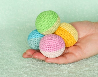 Boules au crochet, activités pour tout-petits Boules éducatives en peluche en tricot, jouet sensoriel, peluche Montessori, lot de 4
