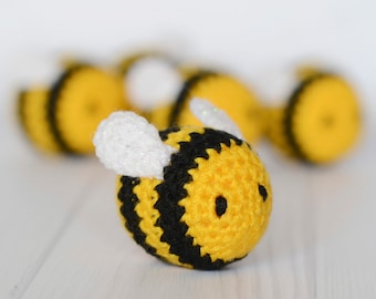 Bumble bee amigurumi Kawaii crochet toy Mom to bee  Keyring honey bee