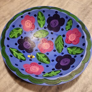 J Goldman Vintage Blue Green Pink Purple Floral Bee Art Signed 3/1998Hand Painted Wooden 9”x 2.5&quot; bowl - Beautiful! Great Christmas Gift.