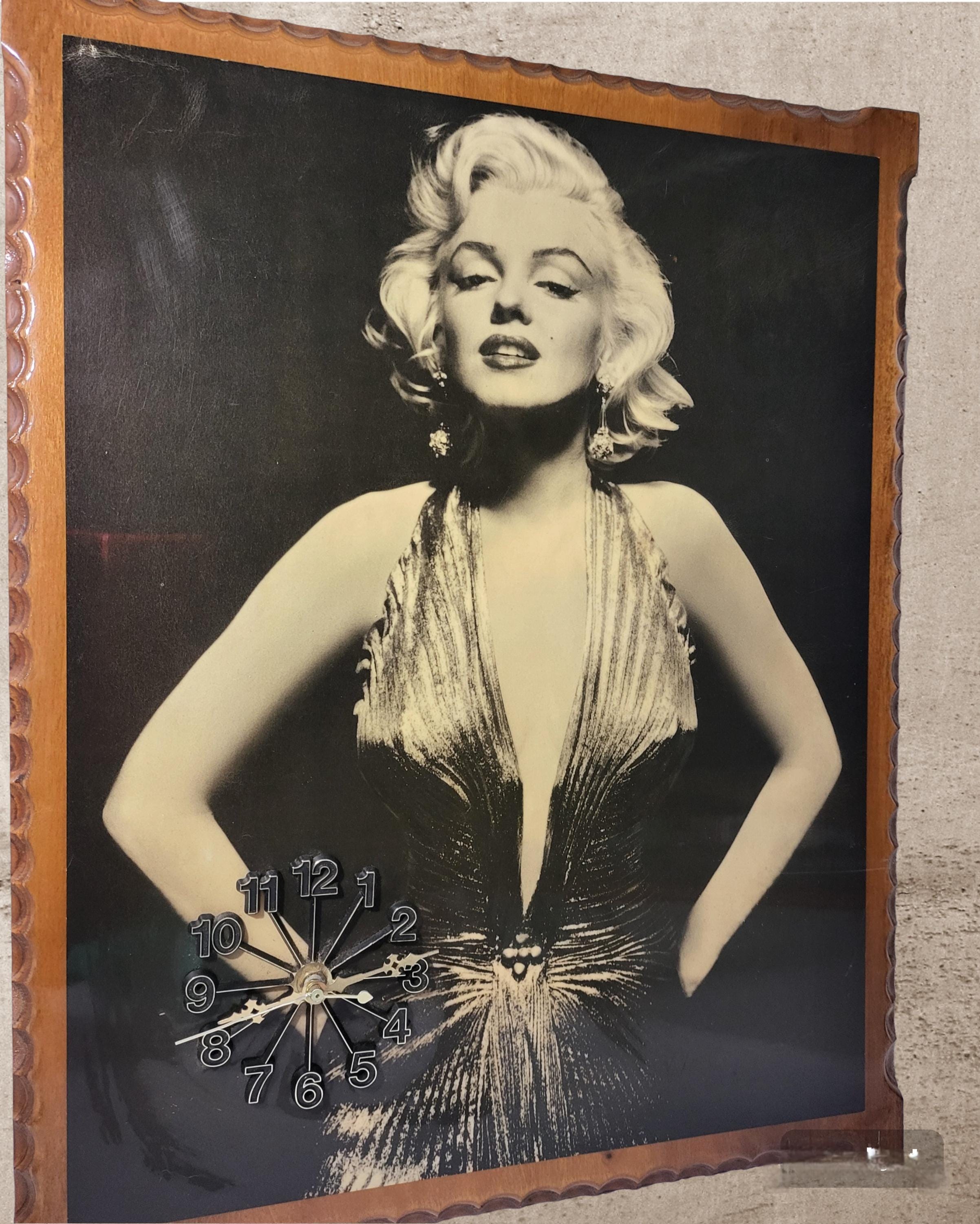 wedding dresses blue and gold Marilyn Monroe Glittering Gold 1952 main image 1