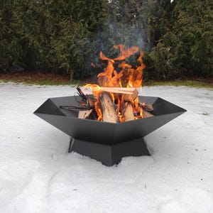 Metal firepit - portable, outdoor, backyard fire pit, steel, wood burning and Easy to Install