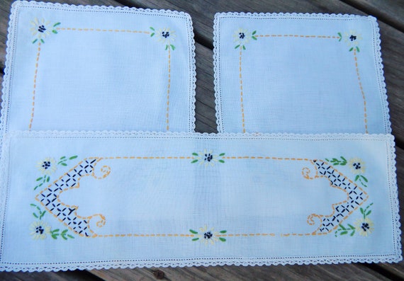 Vintage Dresser Scarf Set 3 Free Shipping Etsy