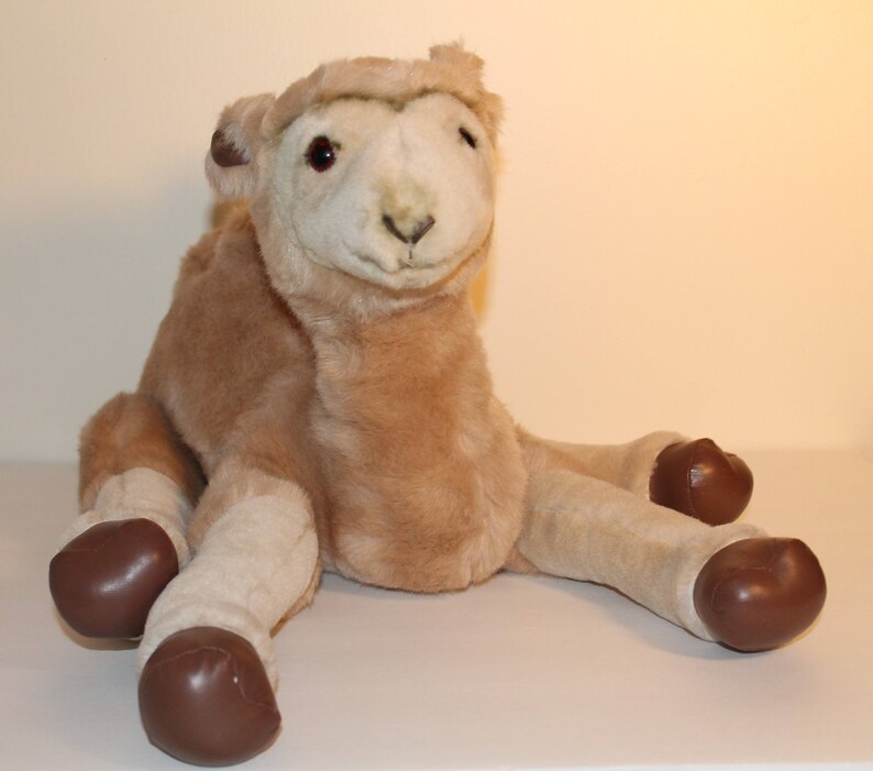 peluche géante chameau