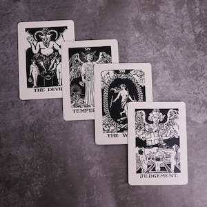 The Shadow Play Hybrid Playing Card/Tarot Deck image 9