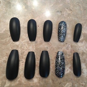 Schwarz Matt mit Glitzer Lange Coffin False Nails