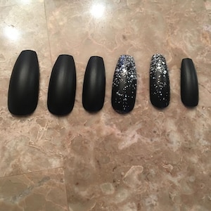 Schwarz Matte Glitter Lange Sarg Nägel drücken Sie auf die Nägel. künstliche Nägel