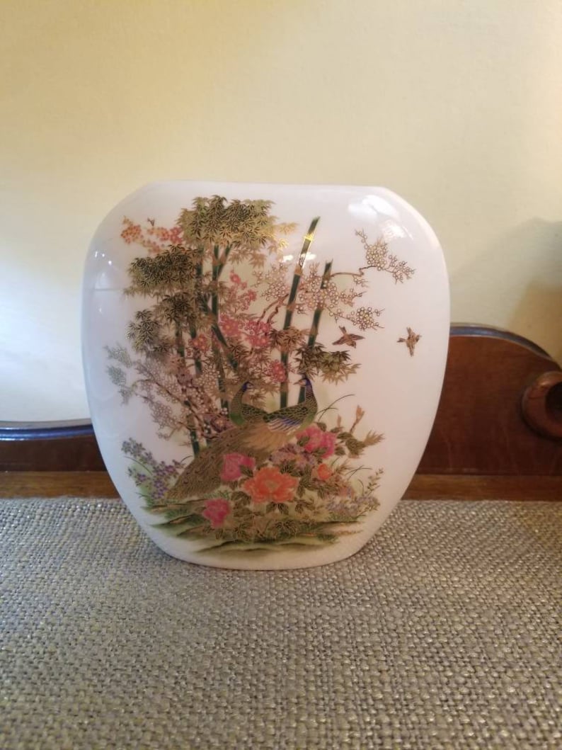 Vintage Yamaji Peacock Vase 7 Tall Vintage Cream Etsy