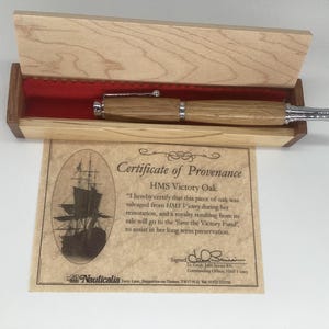 Pen hms victory wooden  pen battle of trafalger wooden  pen admiral Nelson pen
