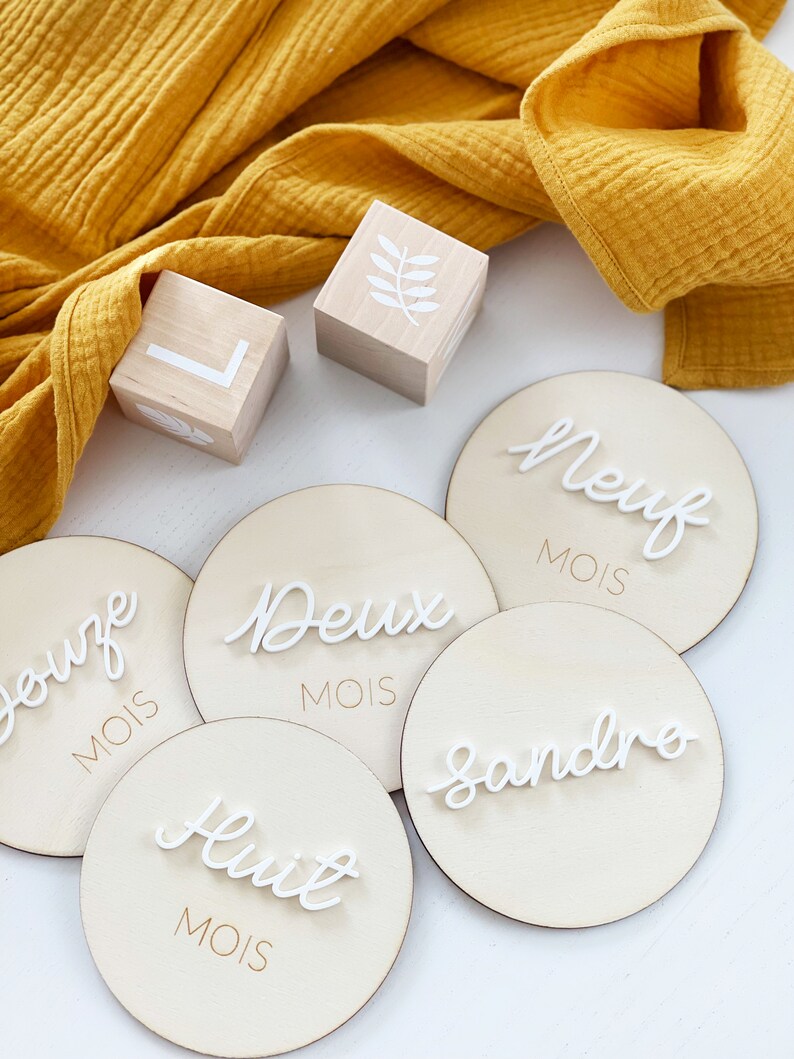 Cartes étapes Bois & acrylique Blanc - carte étape 12 mois - idée cadeau naissance - accessoire photo bébé - suivi évolution - bienvenue image 4